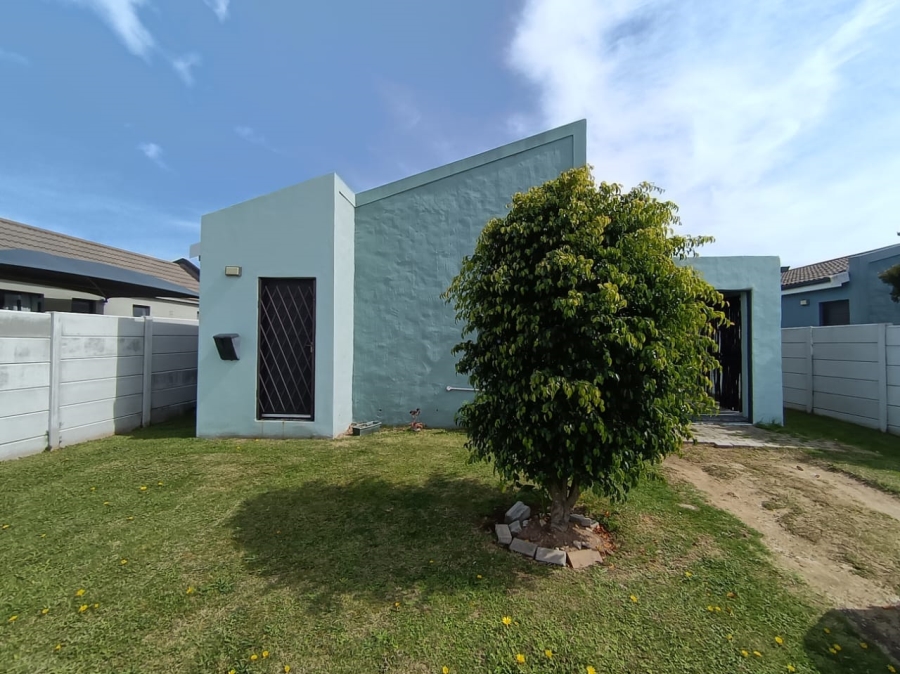 2 Bedroom Property for Sale in Parsonsvlei Eastern Cape